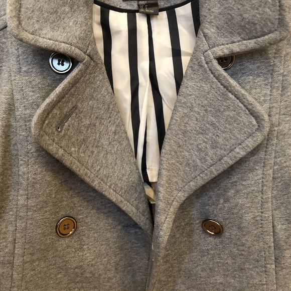 Size US 2 (Euro 32) Grey Coat - Picture 2 of 3